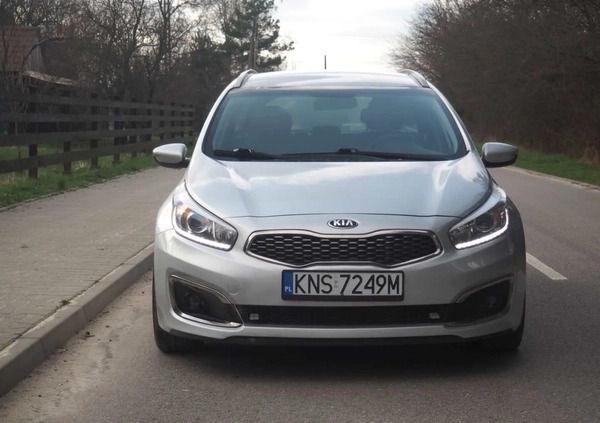 Kia Ceed cena 36900 przebieg: 196120, rok produkcji 2017 z Świnoujście małe 667